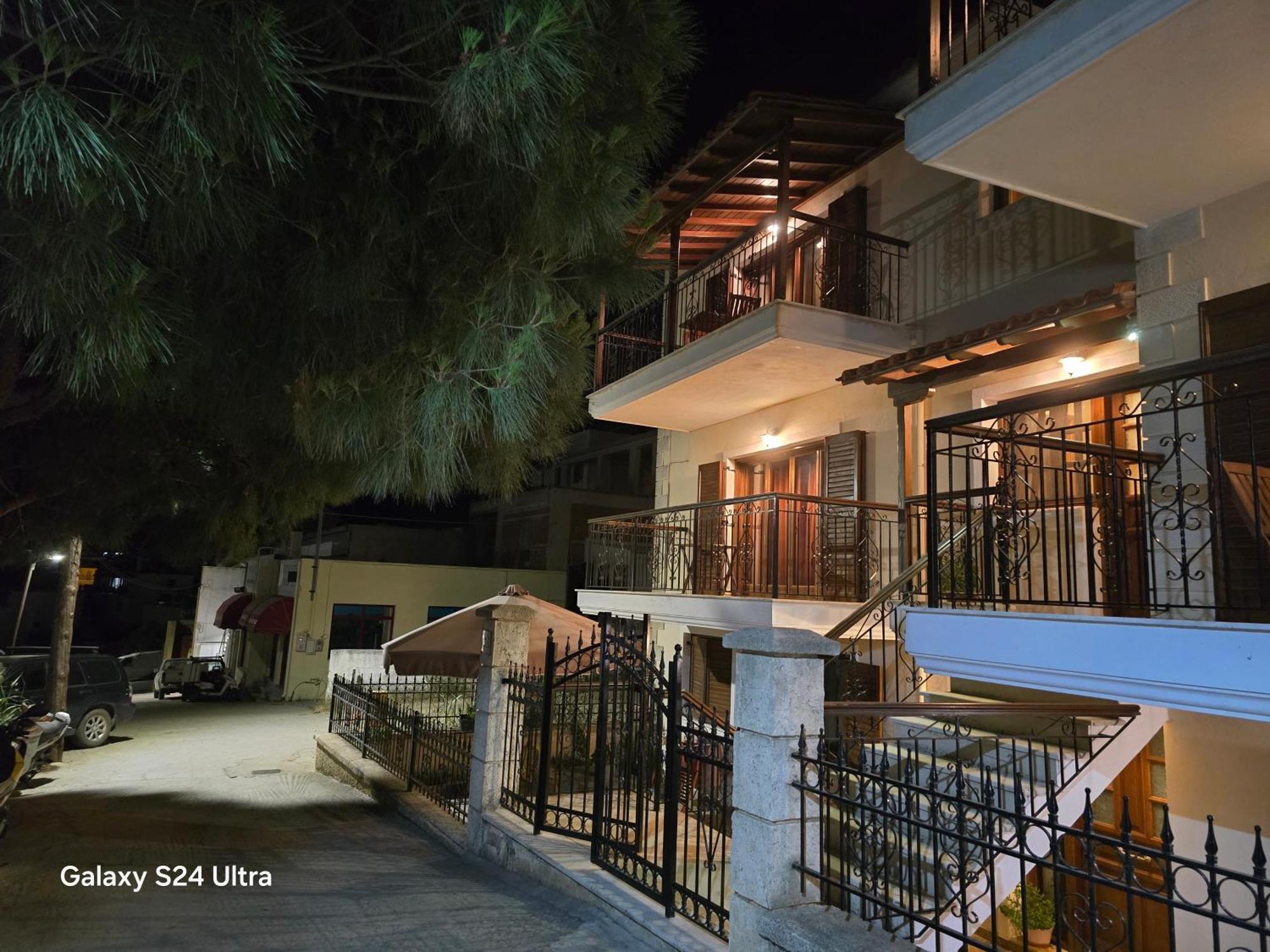 Filidas Apartments Skiathos Exterior photo