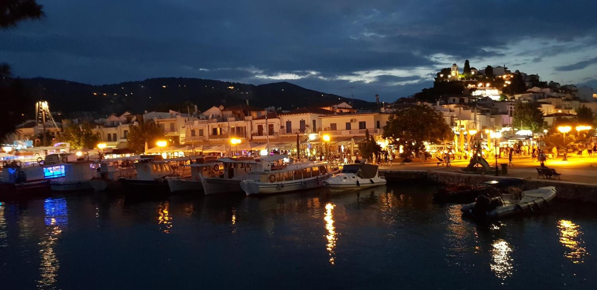 Filidas Apartments Skiathos Exterior photo